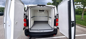 Toyota ProAce Bennett KÜLMIK 2.0 90kV (4 foto / 10)