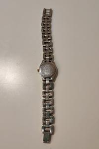 Tissot часы с браслетом (3 фото из 4)