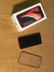 iPhone se 2020a 64gb red (1 foto / 2)