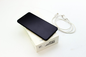 Samsung Galaxy S21FE 128GB (2 foto / 4)