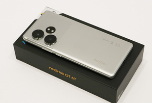 Realme GT 6T 256GB (2 foto / 3)