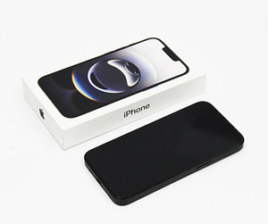 iPhone 16e 256GB (2 фото из 3)