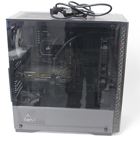 Lauaarvuti rtx2060 (1 foto / 1)
