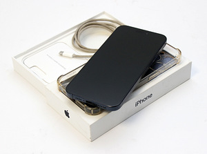 Apple iPhone 15 Pro Max 256GB (3 foto / 3)