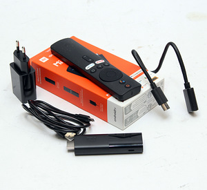 Xiaomi Smart TV Stick (2 foto / 2)