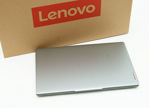 Lenovo Ideapad Slim 3 14IAH8 (2 foto / 3)