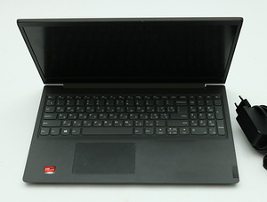 Lenovo V15-ADA (2 foto / 3)