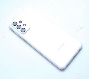 Samsung Galaxy A23 64GB (2 foto / 3)