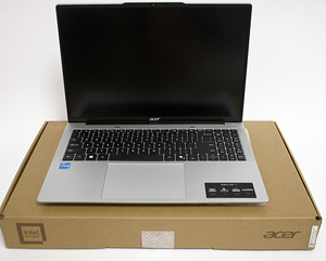 Acer Aspire Lite 16 N24G1 (3 foto / 3)