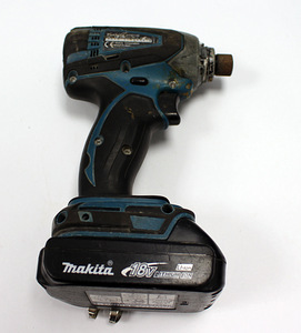 Makita DTD146 + aku 1.3 A (2 foto / 2)