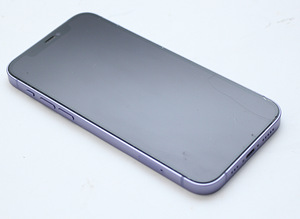 iPhone 12 64GB (2 фото из 3)