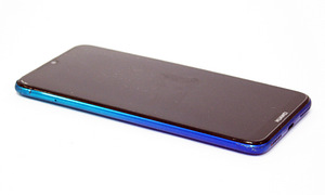 Huawei Y7 2019 32GB (2 foto / 3)