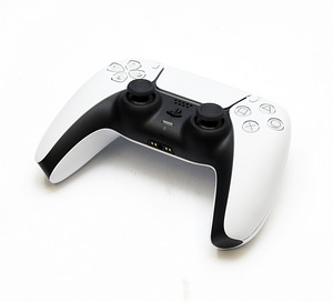 Sony PlayStation 5 DualSense (2 фото из 2)