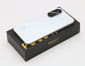 Poco F7 256GB (3 foto / 3)