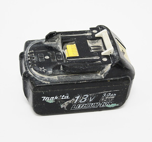 Makita 3.0Ah (2 foto / 2)