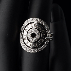 Bvlgari Astrale Diamond White Gold Cocktail Ring (1 foto / 2)