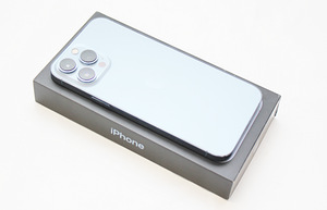 Apple iPhone 13 Pro Max 512GB (2 foto / 3)