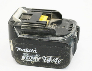 Makita 3.0Ah (2 foto / 2)