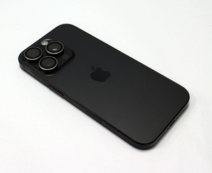 Apple iPhone 16 Pro 128GB (3 foto / 3)