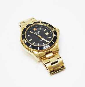 Swiss Military Nautilus 7040.1117DT (2 foto / 2)