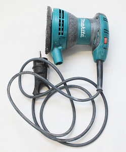 Makita BO5031 (2 foto / 2)