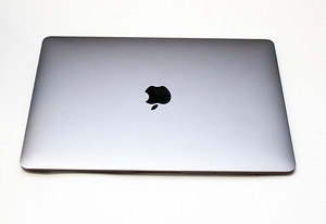 MacBook Air 13 2020 M1 Varuosadeks (3 foto / 3)