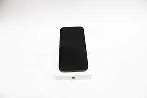 Apple iPhone 14 128GB (2 foto / 3)