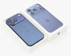 Apple iPhone 17 Pro 256GB (3 foto / 3)