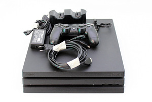 Sony Playstation 4 Pro 1TB (2 foto / 2)