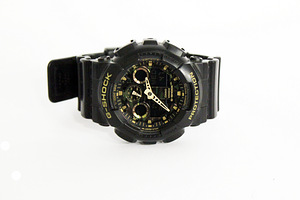 G-shock GA-100CF (2 foto / 2)