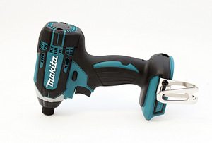 Makita DTD152 (2 foto / 2)