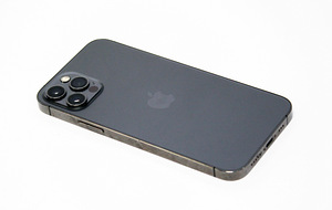 Apple iPhone 12 Pro 256GB (3 foto / 3)