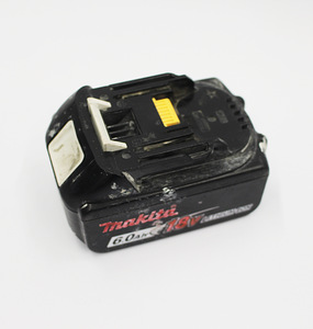 Makita 6.0Ah 18V (2 foto / 2)