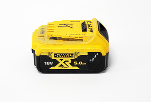 DeWalt 5.0Ah 18V (2 foto / 2)