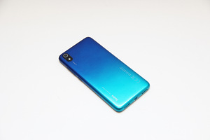Телефон Xiaomi Redmi 7A 32GB 2GB RAM (3 фото из 3)