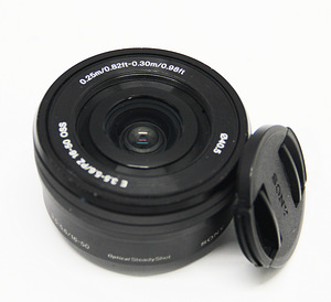 Объектив Sony E PZ 16-50mm F/3.5-5.6 OSS II (2 фото из 2)