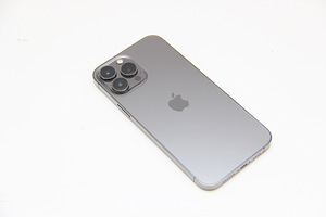 Телефон Apple iPhone 13 Pro Max 128GB 6.7" 12MP (2 фото из 3)