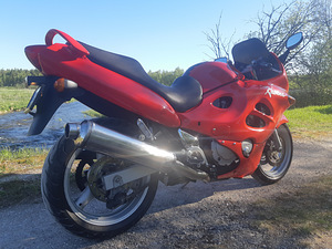 M: SUZUKI GSX 600F (4 foto / 4)