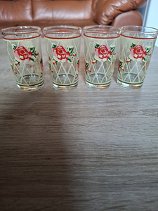 Müüa väikesed klaasid (100ml) tootmine (1 foto / 1)