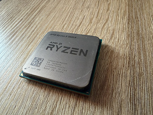 AMD Ryzen 5 2600x процессор (2 фото из 3)