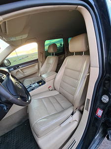 Volkswagen Touareg 3.0 V6 165kW (9 foto / 15)
