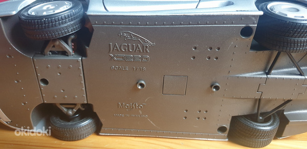 Maisto 1:18 Jaguar XJ220 (foto #4)