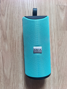 Bluetooth kõlar (1 foto / 2)