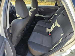 Toyota Auris 1.6 97kW (2014) (9 foto / 15)