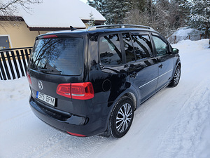 Touran 2012 ,2.0 103 kw (5 foto / 6)