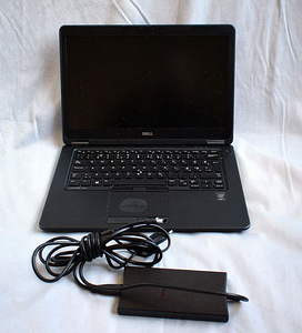 Intel i7, DELL, 8 GB, uus SSD, taustvalgustusega klaviatuur (1 foto / 6)