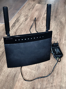 Роутер Tenda/Asus RT-AC1200G+ (1 фото из 4)