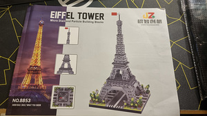 Lego konstruktor Eiffeli torn