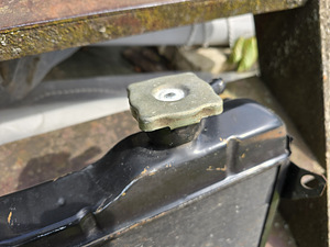 Lada vaz vask radiaator (UUS ORIGINAAL) (3 foto / 4)