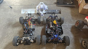 Puldiautod ja muu nodi (RC) Kyosho, Traxxas, Futaba, NANDA (1 foto / 10)